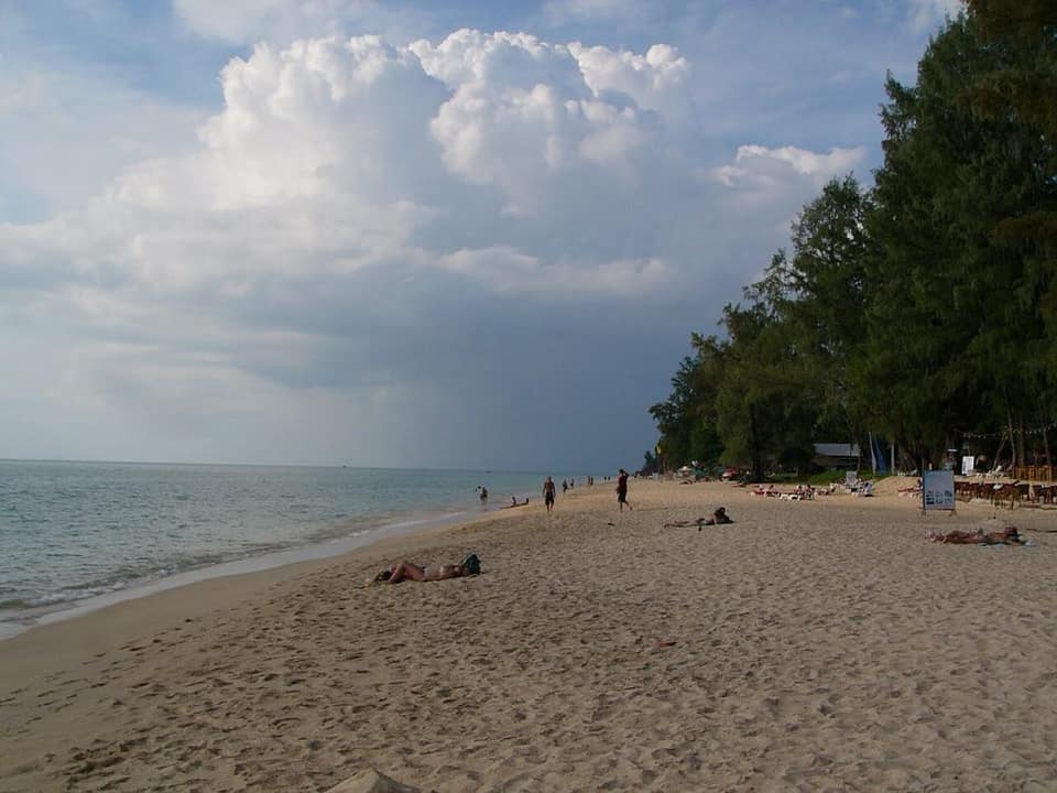 Long Beach (Phra Ae)